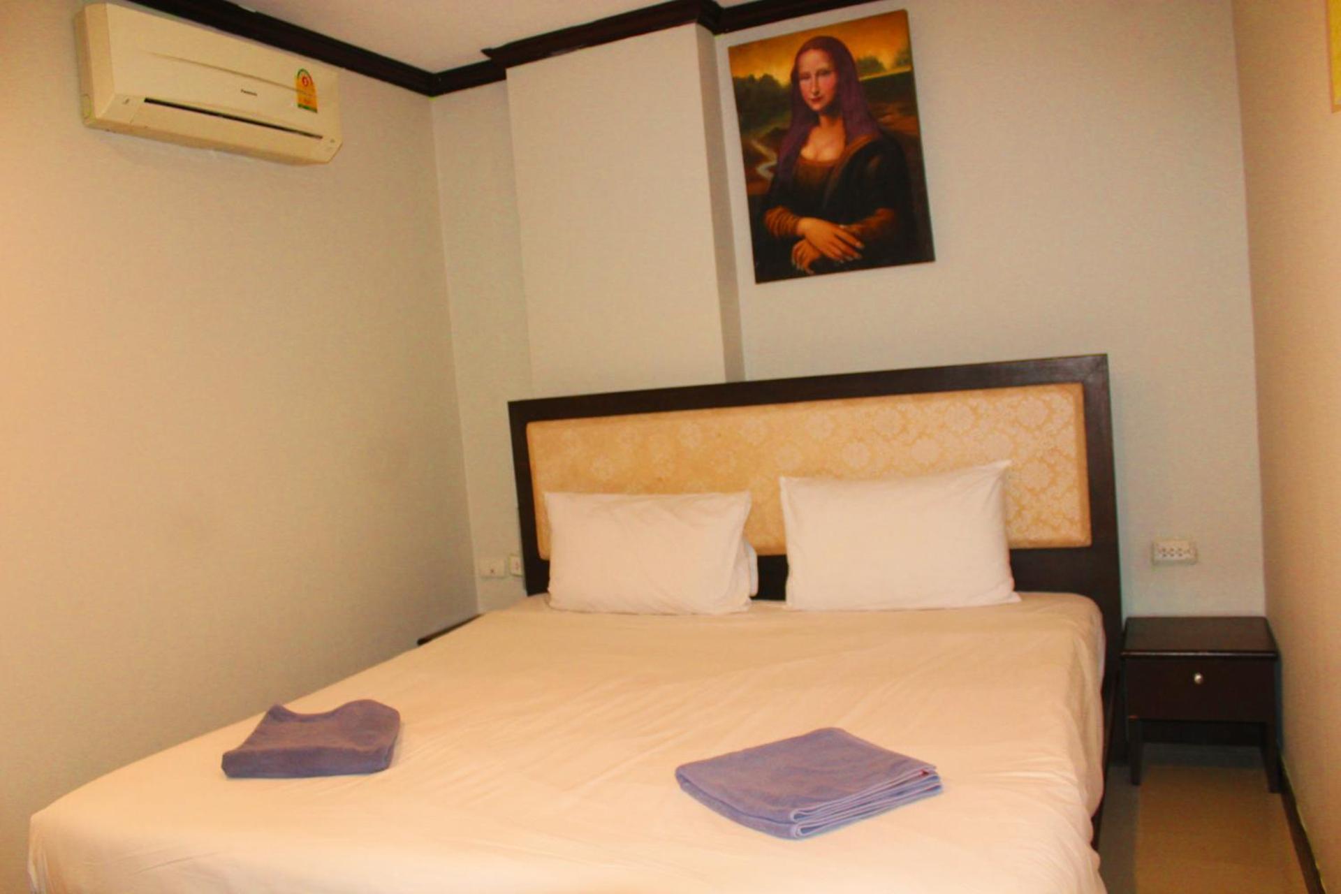 Hollywood Inn Hotel Patong Ngoại thất bức ảnh