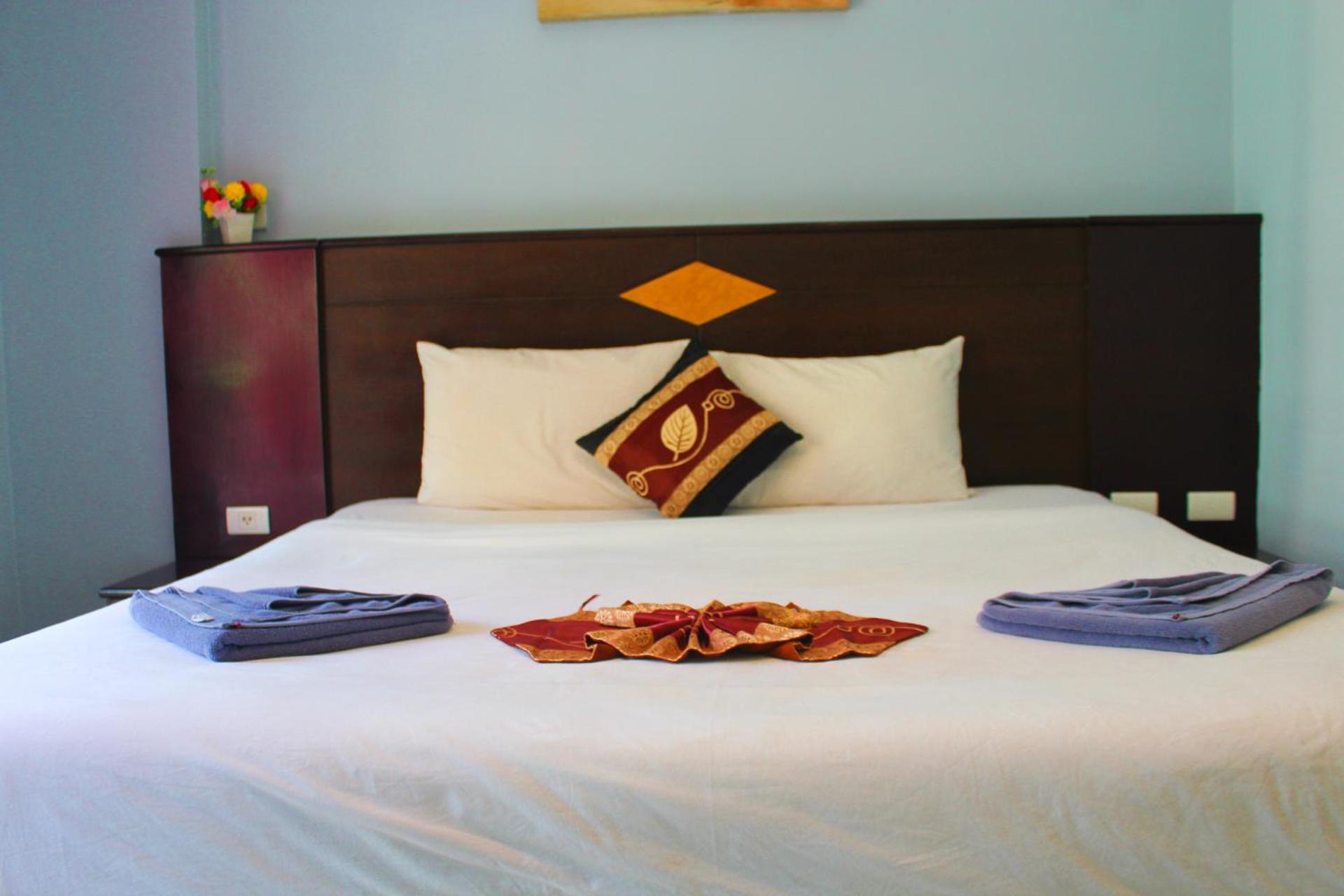Hollywood Inn Hotel Patong Ngoại thất bức ảnh
