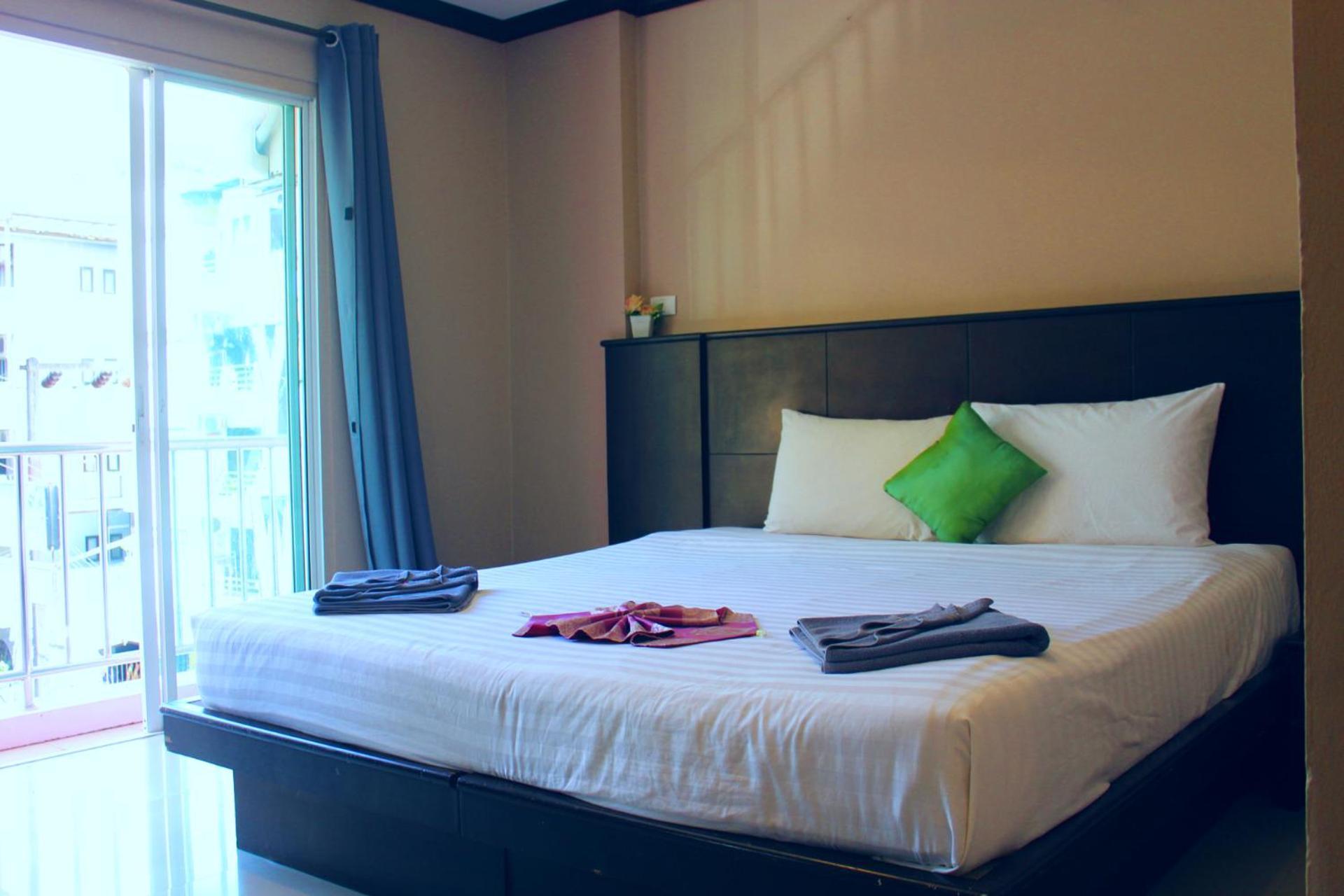 Hollywood Inn Hotel Patong Ngoại thất bức ảnh